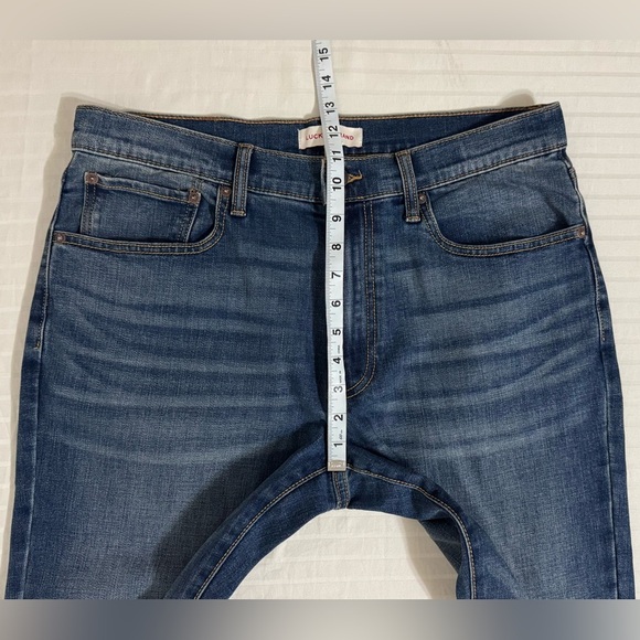 Lucky Brand 223 Straight Leg Jeans Men’s 33x30 Blue Medium Wash Whiskered - Picture 10 of 13